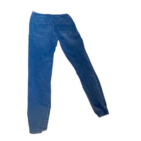 Maurices High-Rise Skinny Jeans Dark Wash Stretch Denim S-Short - Picture 5 of 5